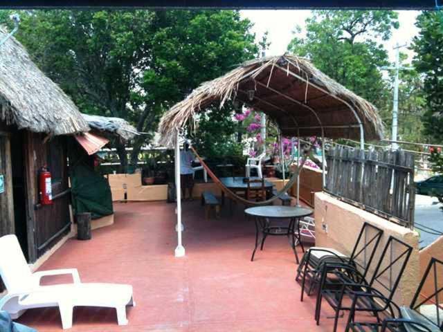 Mayan Hostel Cancun Exterior photo